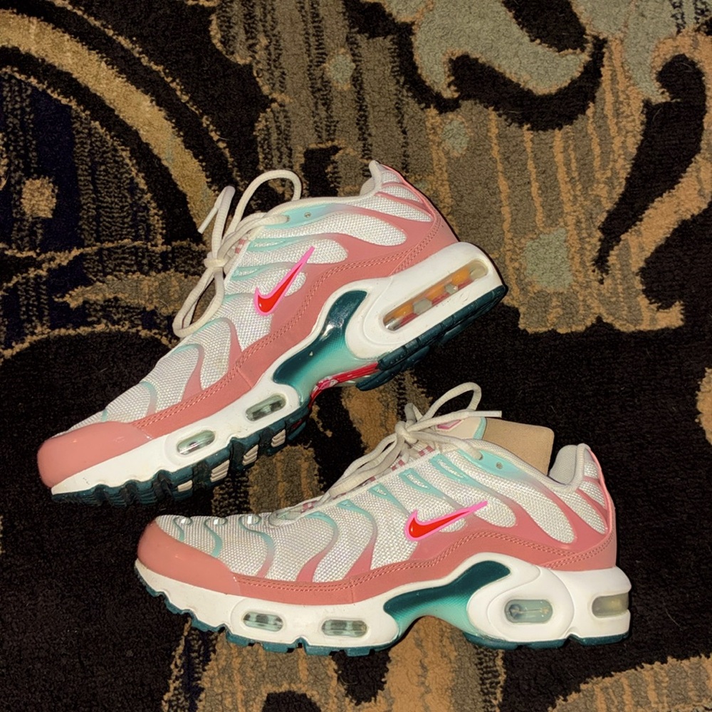 Nike Air Max Sneakers